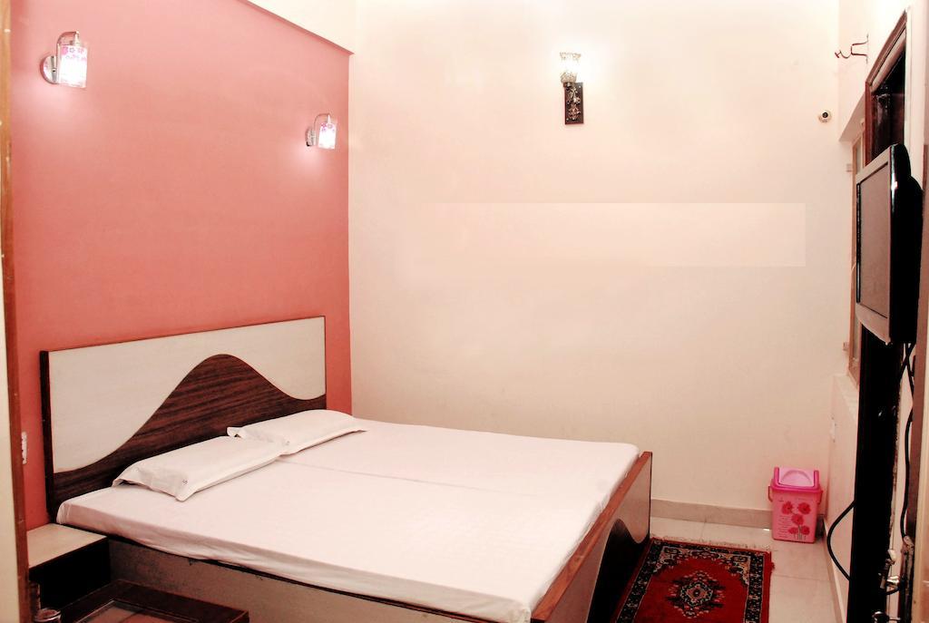 Hotel Sanjay Agra  Rom bilde