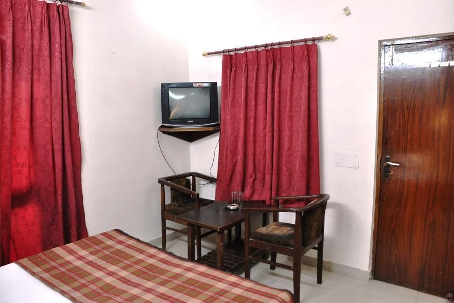 Hotel Sanjay Agra  Rom bilde